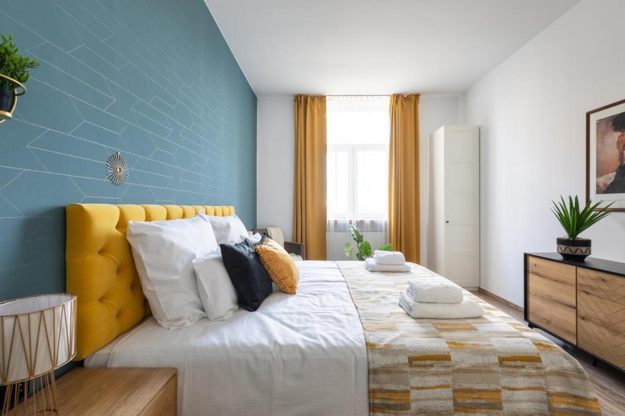 Luxe Living Castle View Apartment Krakow Luaran gambar